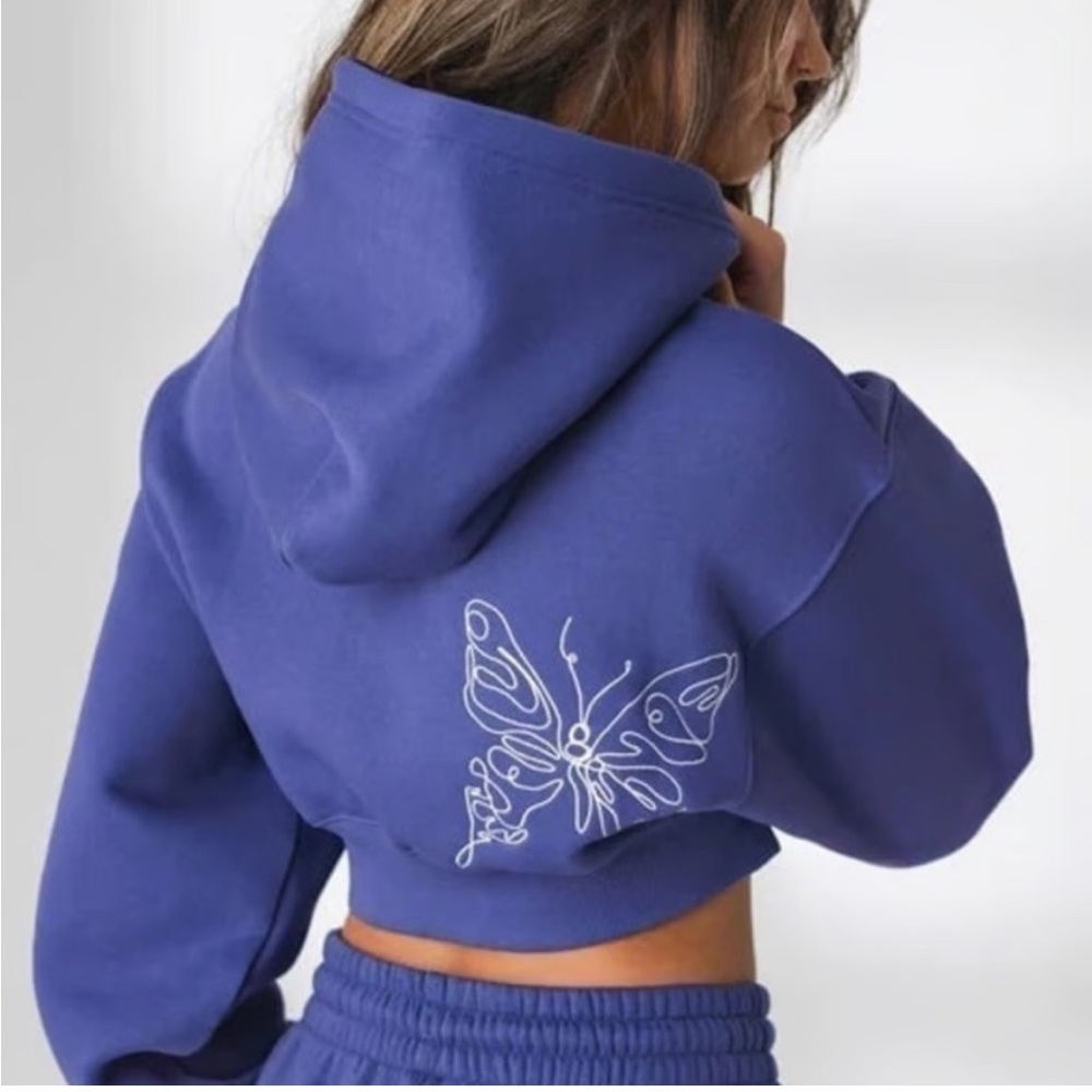 Vitality Balance Athletica Crop Blue Butterfly Sweatshirt